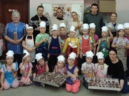 2025-11-21 Warsztaty piernikowe (Motylki)